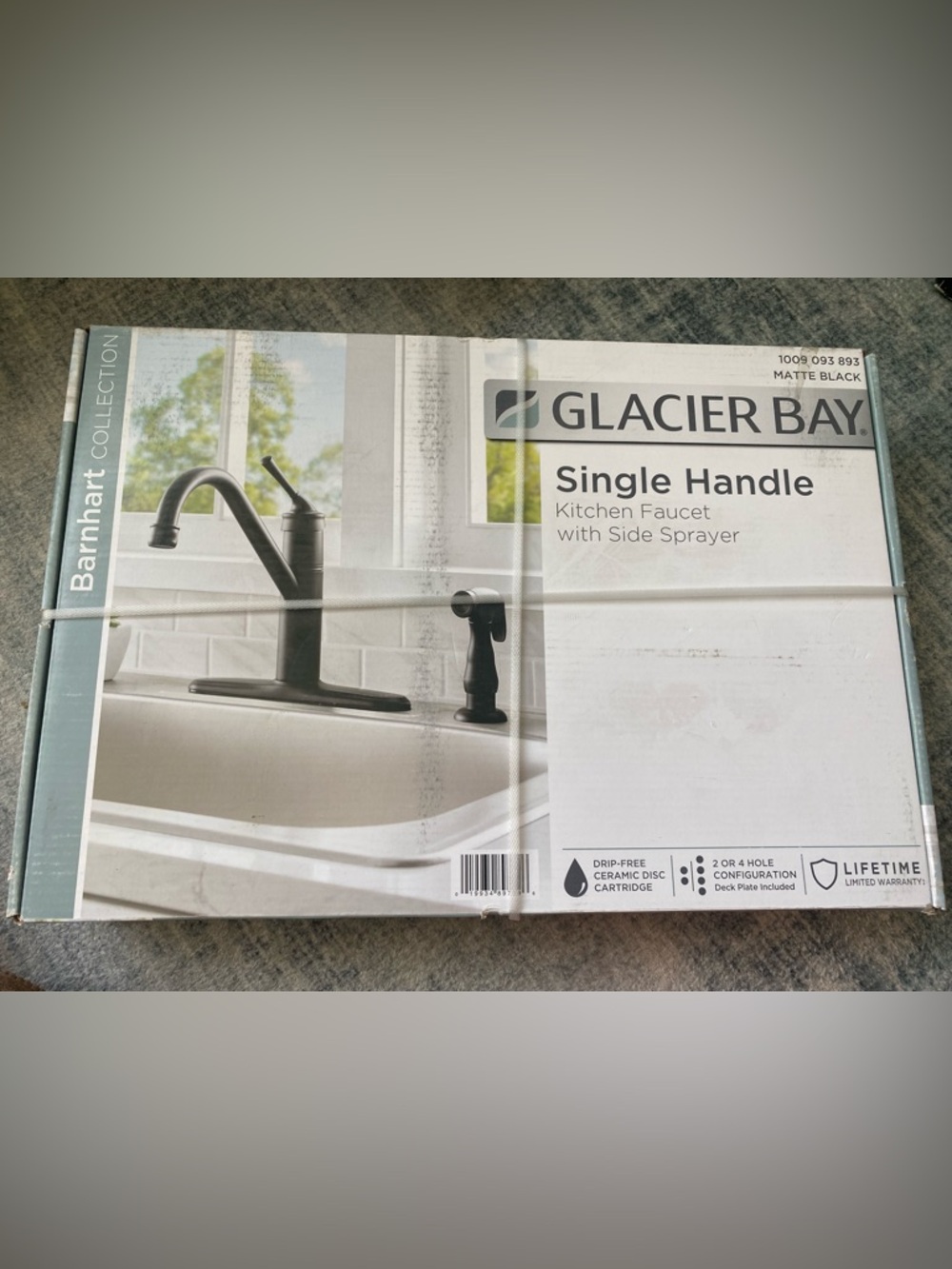 New Glacier Bay Barnhart Single Handle matte Black Kitchen Faucet Side Sprayer
